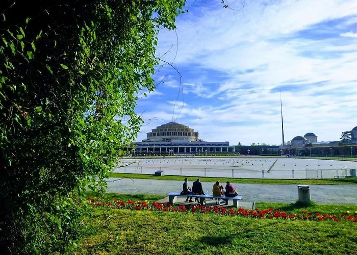 Апартаменти Furhouse