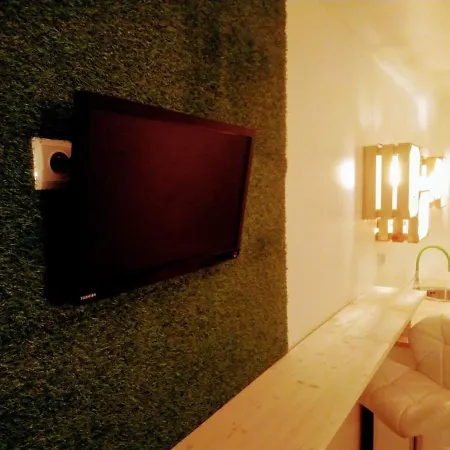Furhouse Apartament *
